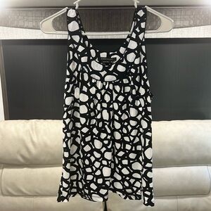 BCBG MAXAZRIA tank M